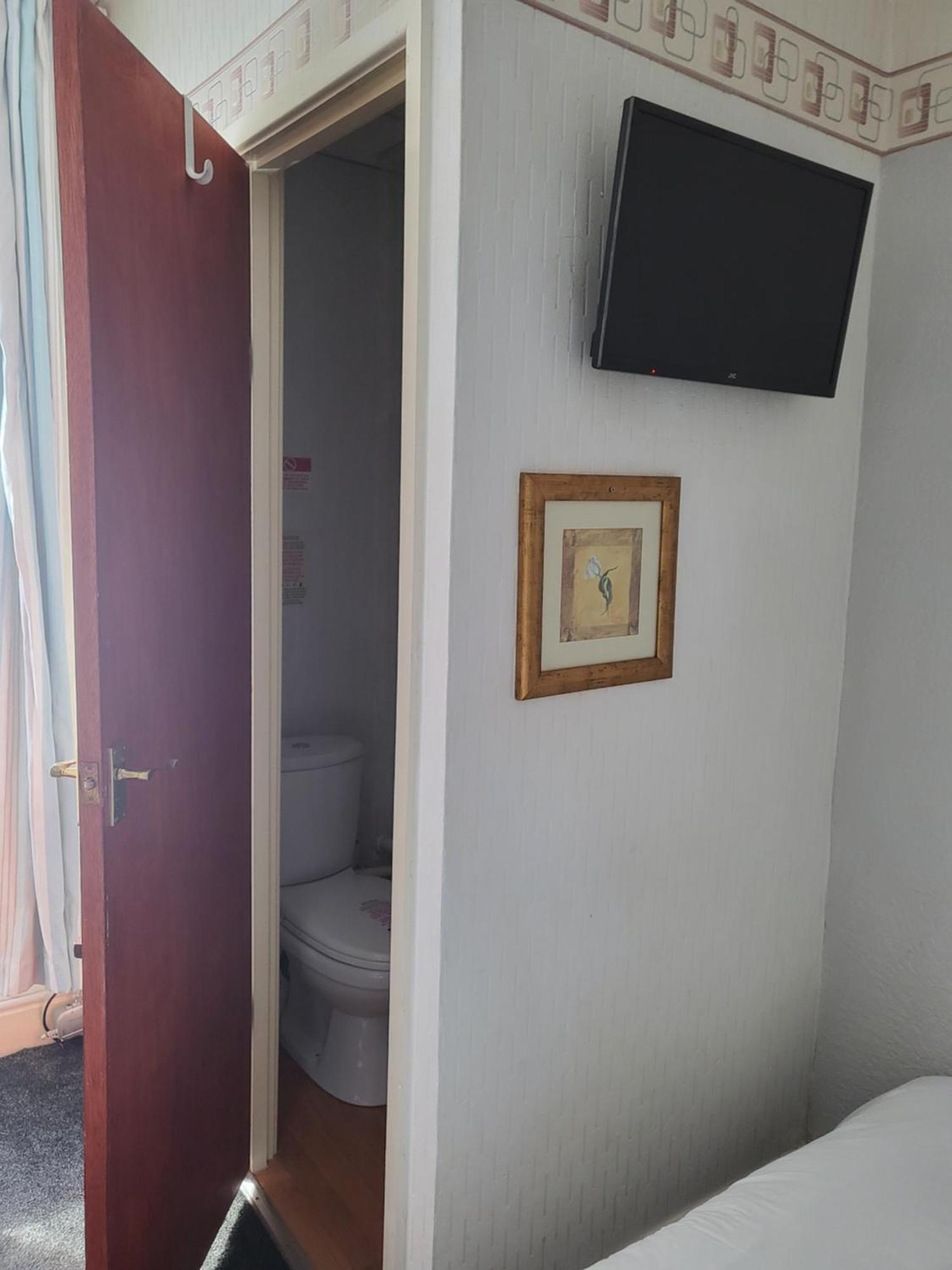Briny View Hotel Блэкпул Номер фото